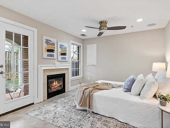 4th image of 7760 Legere Ct Unit 25