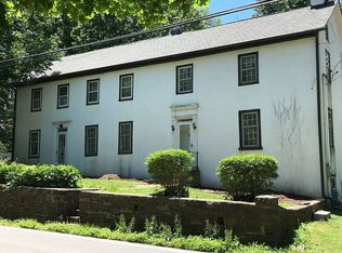 225 Evansburg Rd, Collegeville, PA 19426