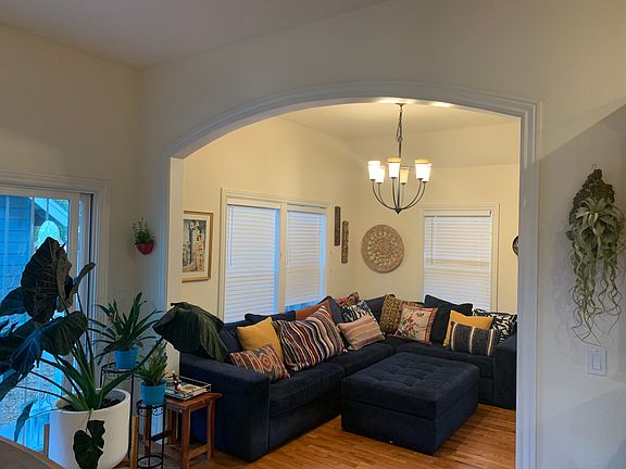 Looking in to Living Room from Dining room/Kitchen
