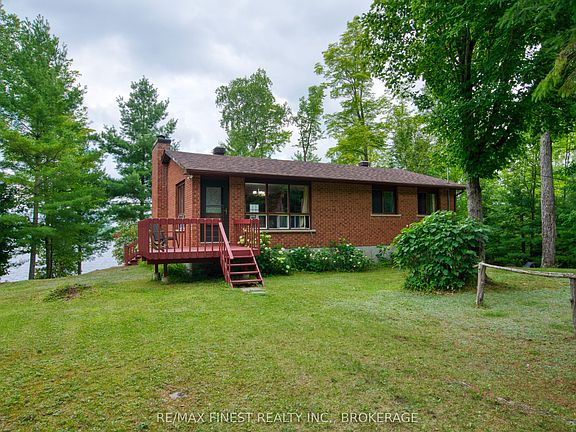 3rd image of 1263A Shibley Rd