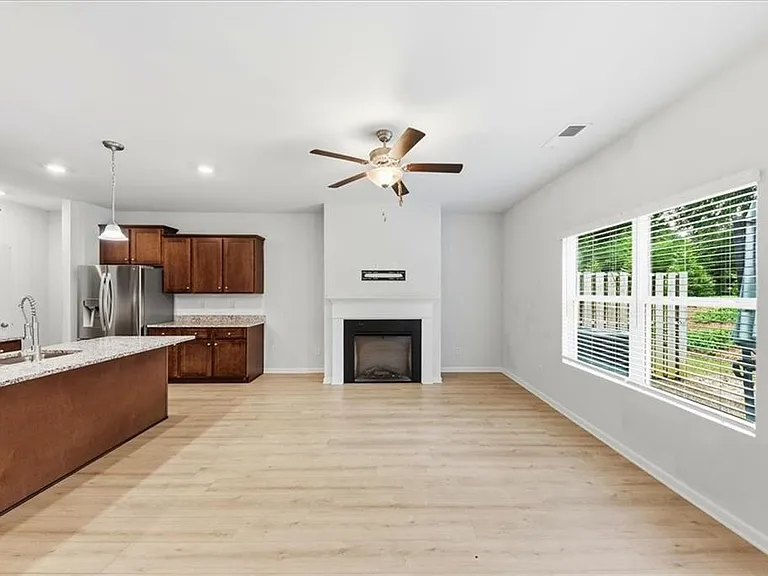 4526 Fillmore Trl SW — Photo 11