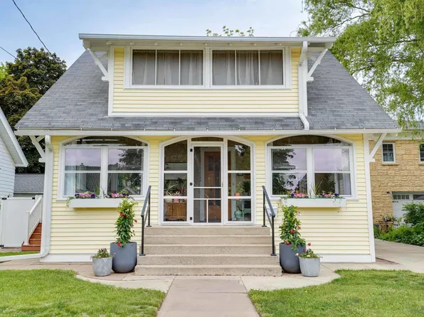 350 Washington Street, Prairie Du Sac, WI 53578