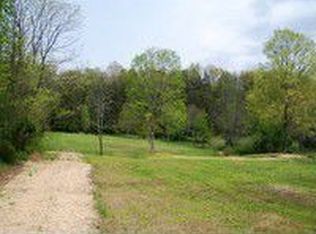 356 Tarter Cemetery Rd, Nancy, KY 42544