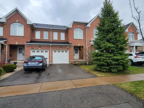 22 Colonel Lyall St, Saint Catharines, ON L2P 0B3