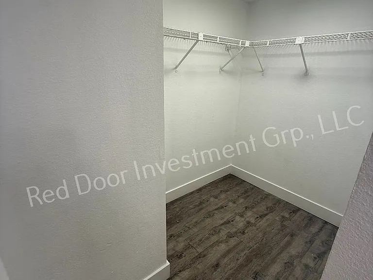 Walden Landing Apartments — Photo 16