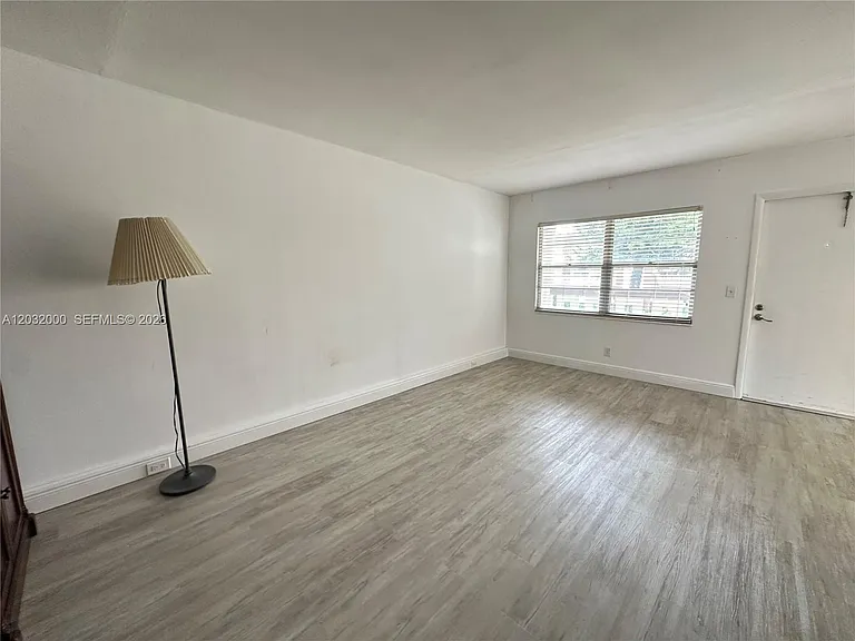 445 Mansfield Dr #445-K — Photo 6