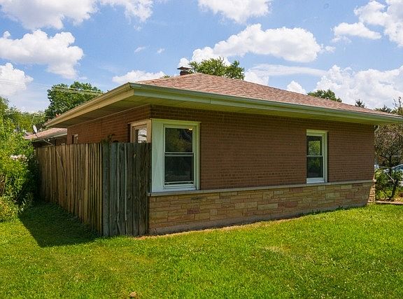 4th image of 9745 S 51st Ave