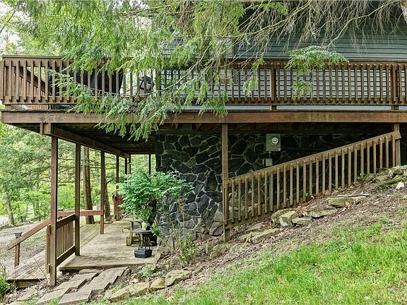 3rd image of 33722 Goodrich Dr