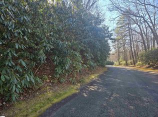 616 Cliff Ridge Dr, Cleveland, SC 29635