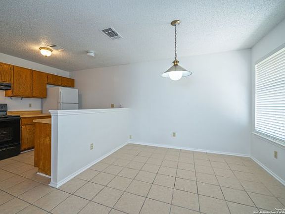 5th image of 12111 Stoney Circle St