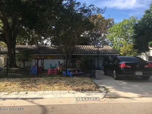 8030 7th St N, Saint Petersburg, FL 33702