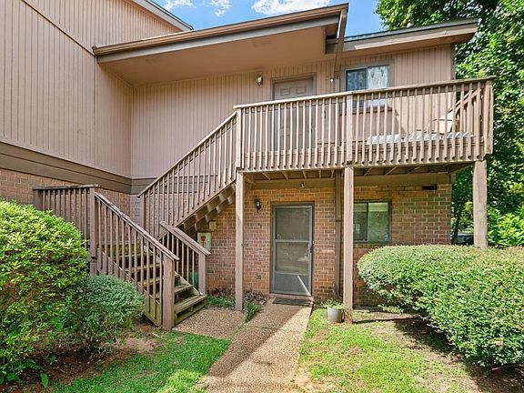 2nd image of 216 Dixie Dr APT D7