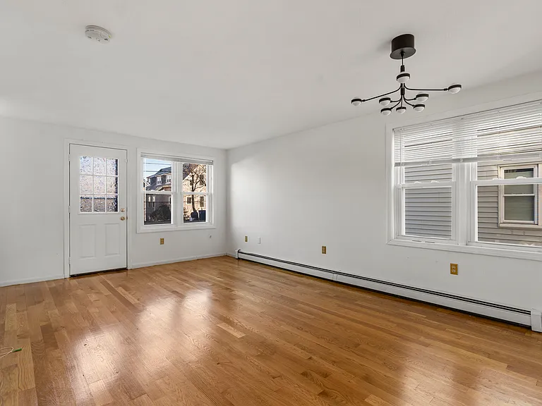 22 Mount B1 Vernon — Photo 4