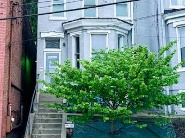2701 5th Ave, Pittsburgh, PA 15213