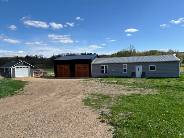 W9521 Dog Holw, Argyle, WI 53504