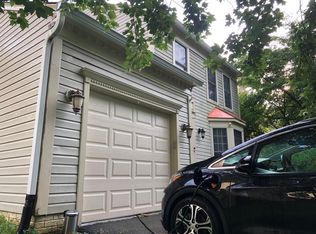 1011 Rosslare Ct, Arnold, MD 21012