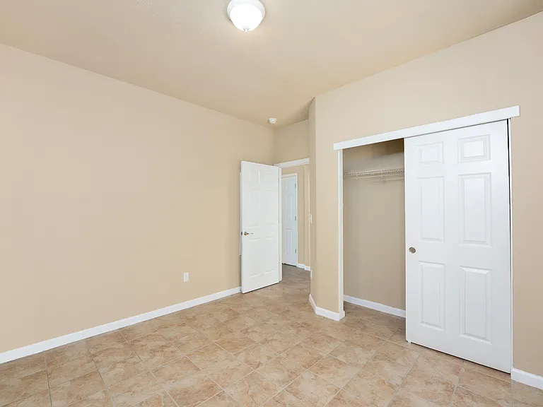 241 Picasso Cir — Photo 22