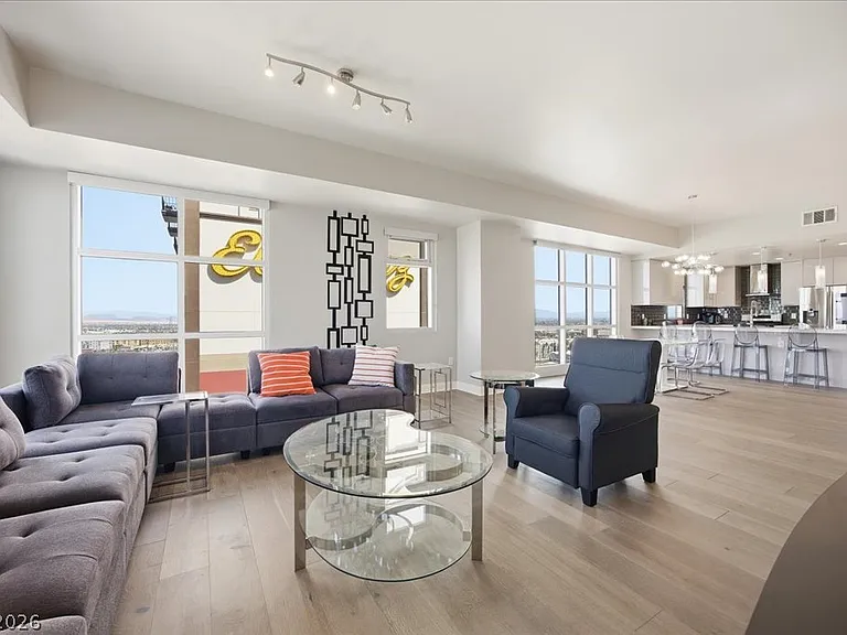 150 Las Vegas Blvd #1514 — Photo 3