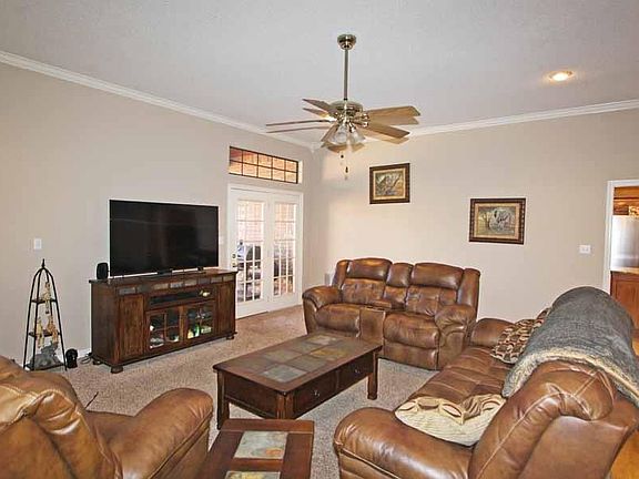 5th image of 316 Briarcrest Dr