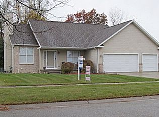 5219 Otter Dr, Lansing, MI 48917