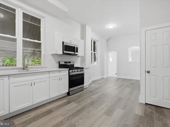 2235 W Ontario St, Philadelphia, PA 19140