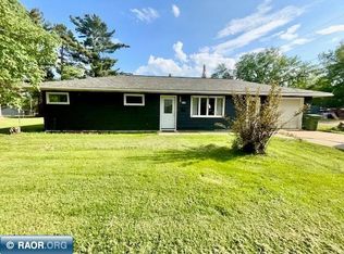 222 E 38th St, Hibbing, MN 55746