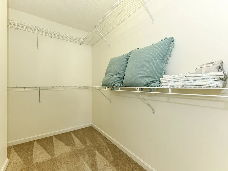 5625 Fellowship Dr — Photo 14