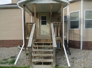 213 S 4th St APT 6, Arlington, SD 57212