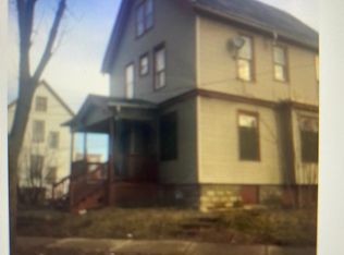 2524 W Monroe St, Milwaukee, WI 53206