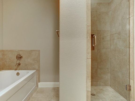 5th image of 1201 Jerome St #1205