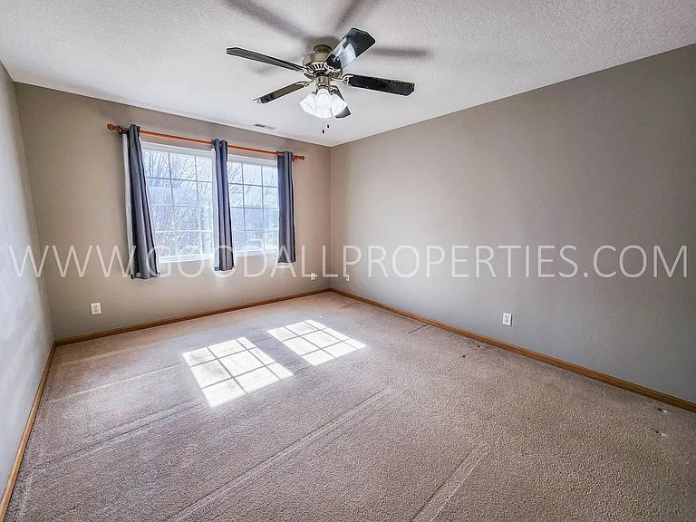 575 SE Melrose Dr — Photo 14