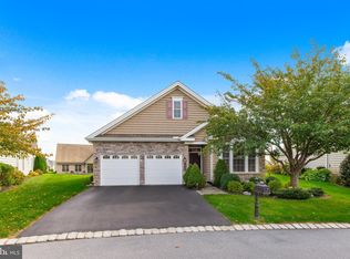 1424 Emerson Dr, Mount Joy, PA 17552