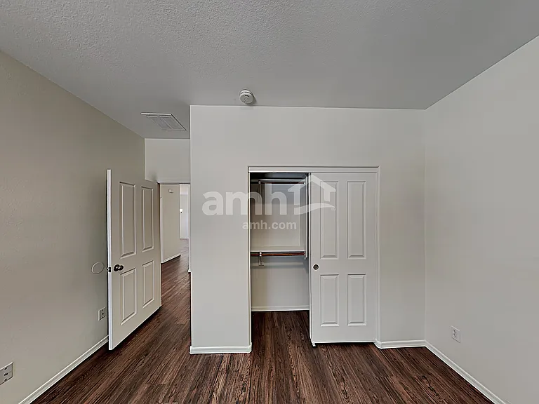 3413 E Flower St — Photo 15