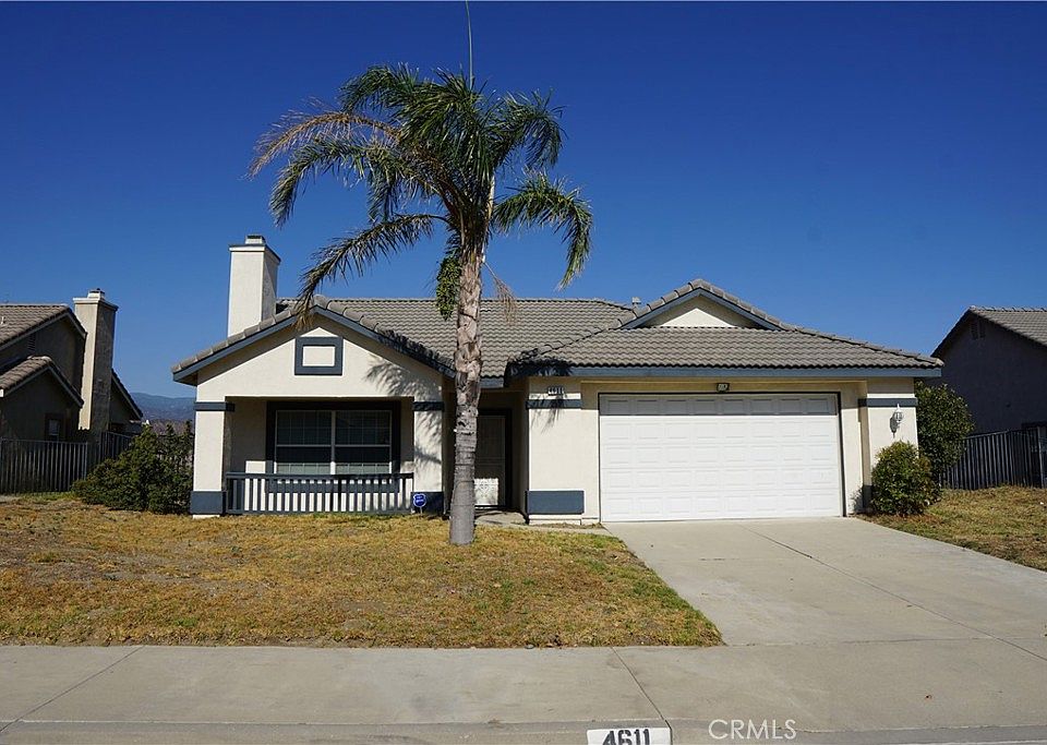 1st image of 4611 N Orange Dr
