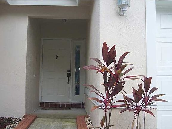 3rd image of 19246 NW 24th Pl