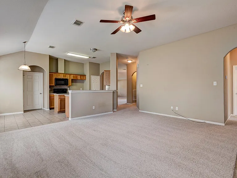 25206 Pepper Ridge Ln — Photo 12