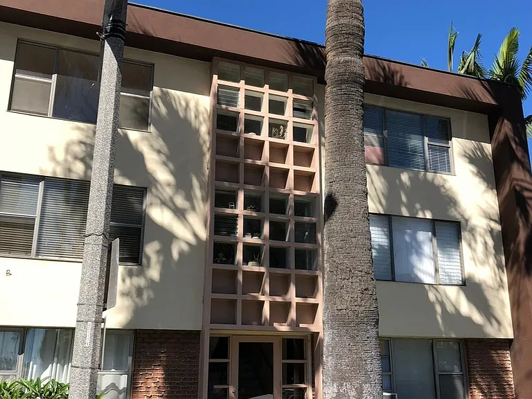 1015 E Ocean Blvd #17 — Photo 12