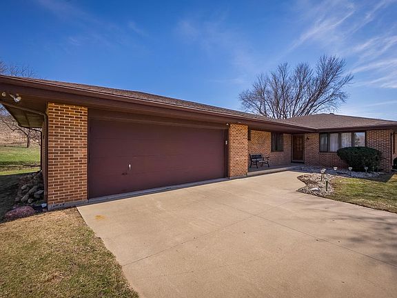 2nd image of 26414 Imperial Rd