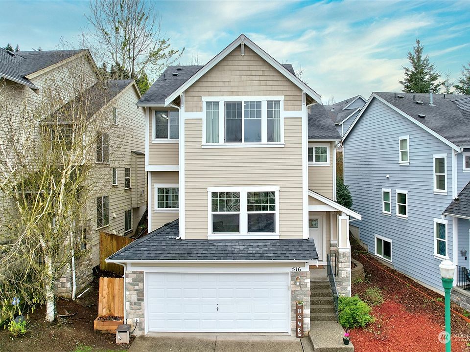 1st image of 516 50th Street SE #102