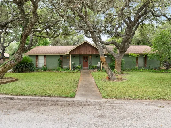 1965 Chandler Pl, Ingleside, TX 78362