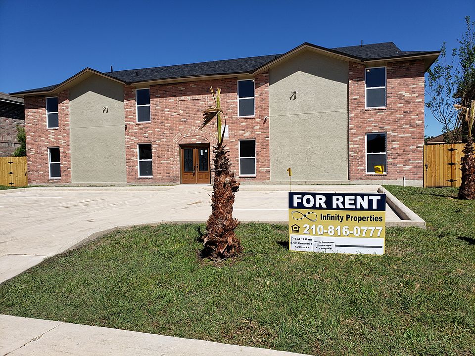 1st image of 7576 Windsor Oaks #7582
