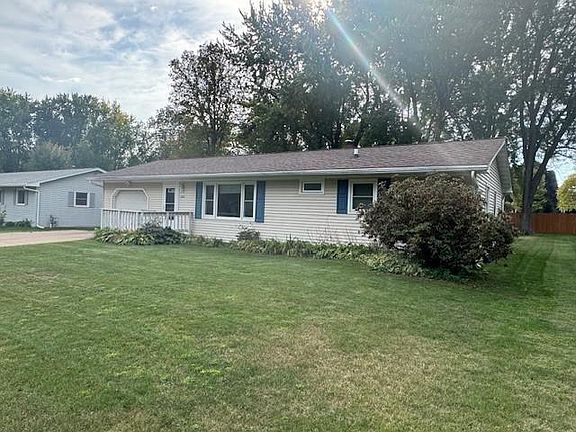 2nd image of 1220 Perry Street