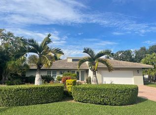 13772 Sand Crane Dr, Palm Beach Gardens, FL 33418