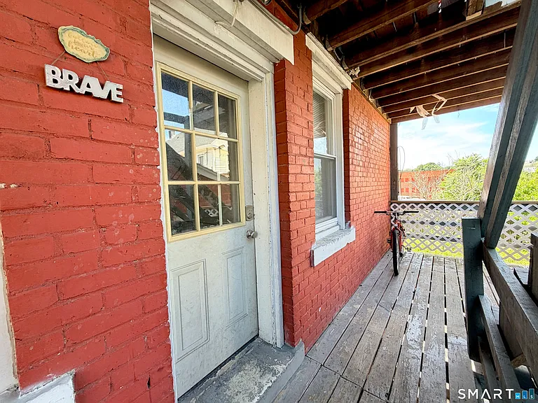 36 Truman St #A — Photo 16