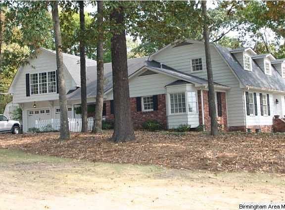 2nd image of 1800 Charlotte Dr