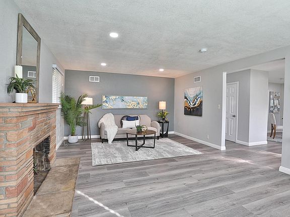 5th image of 19151 Brookhaven Dr