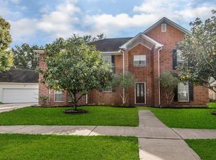 2711 Janet Ln, Pearland, TX 77581
