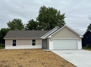 10 Jaybird Ct, Montgomery City, MO 63361