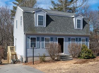 270 Acropolis Rd, Lowell, MA 01854