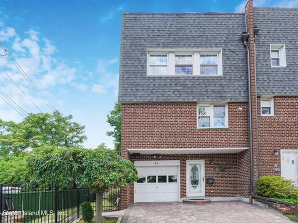 26 Yacht Club Cv, Staten Island, NY 10308